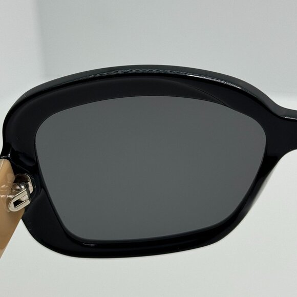 Burberry Sunglasses B 4074 3001/87 Italy 58-15-130 main image 7